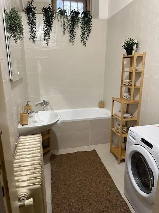 Baross 86 Greenery Apartment Budapest