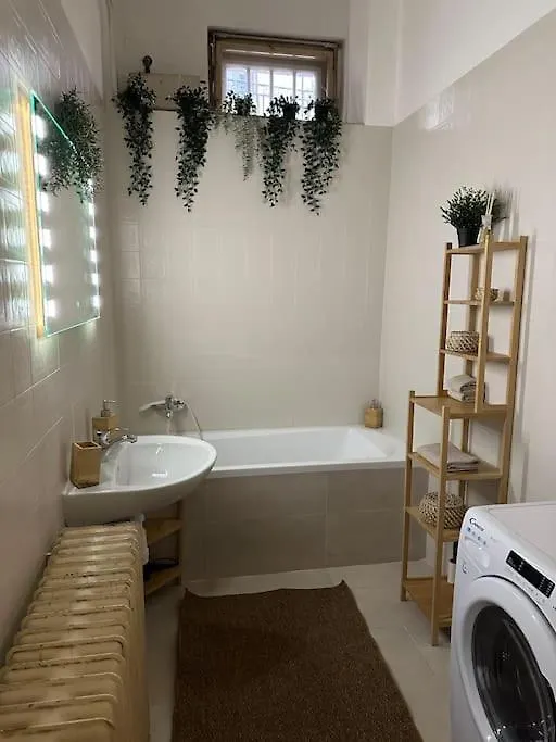 Baross 86 Greenery Apartment Budapest 0*,  Hungary